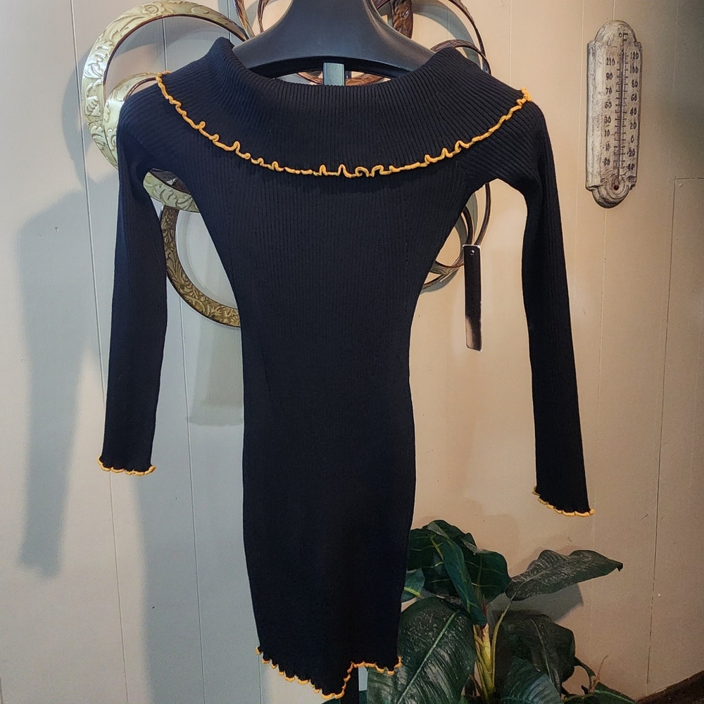 ALMOST FAMOUS Chic Black Body con Dress with Gold Trim